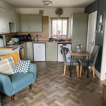 Dove Cottage Allonby Екстер'єр фото